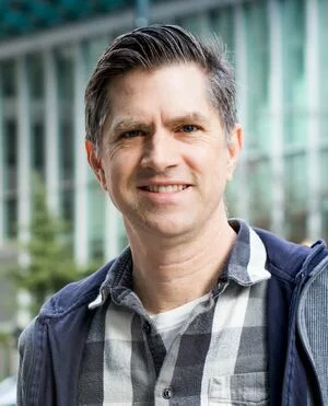 Joe Heitzeberg is the co-founder of Crowd Cow, a direct-to-consumer marketplace connecting customers with independent farmers producing high-quality, ethically sourced beef.